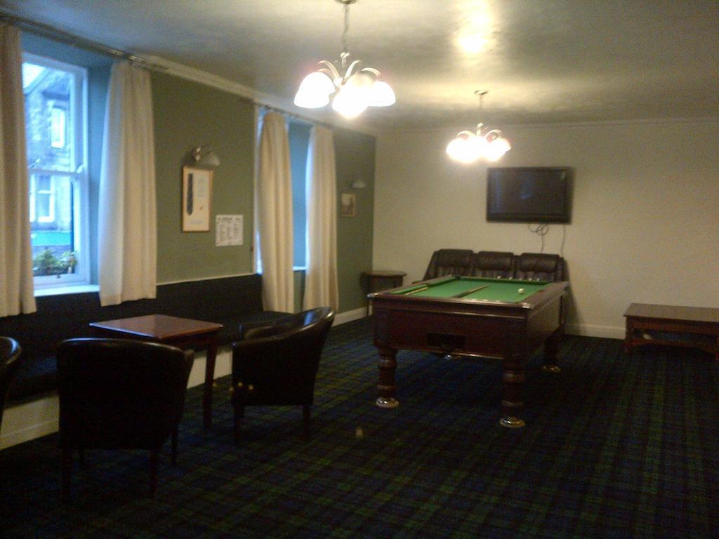Crown Hotel Langholm エクステリア 写真